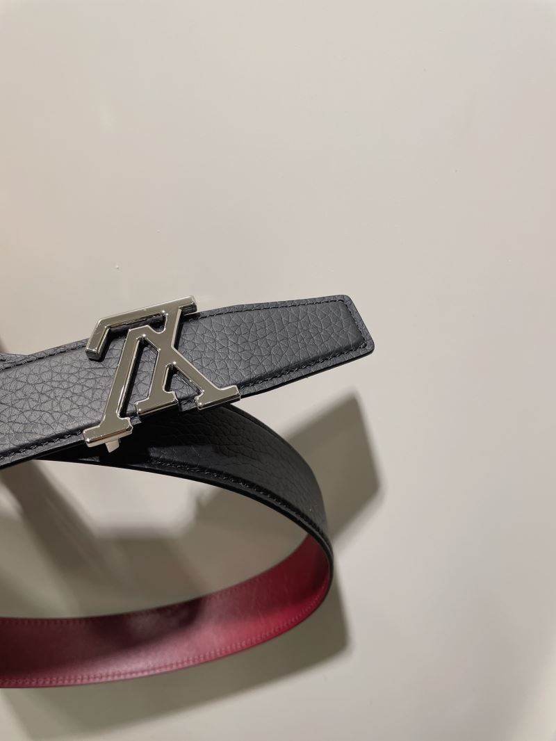 l0vis Vvtt0n belts